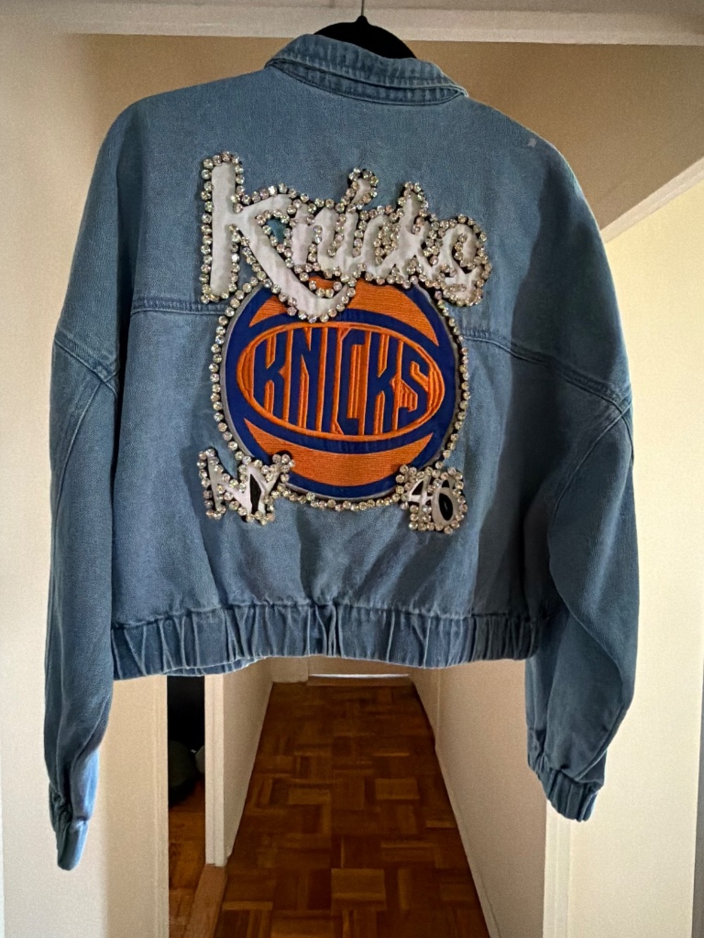 Knicks Jacket - Picture 2 of 2
